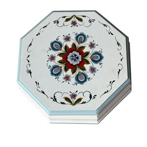 Rosemaling Octagonal Wooden Box Hand-Painted Norwegian Scandinavian Folk
